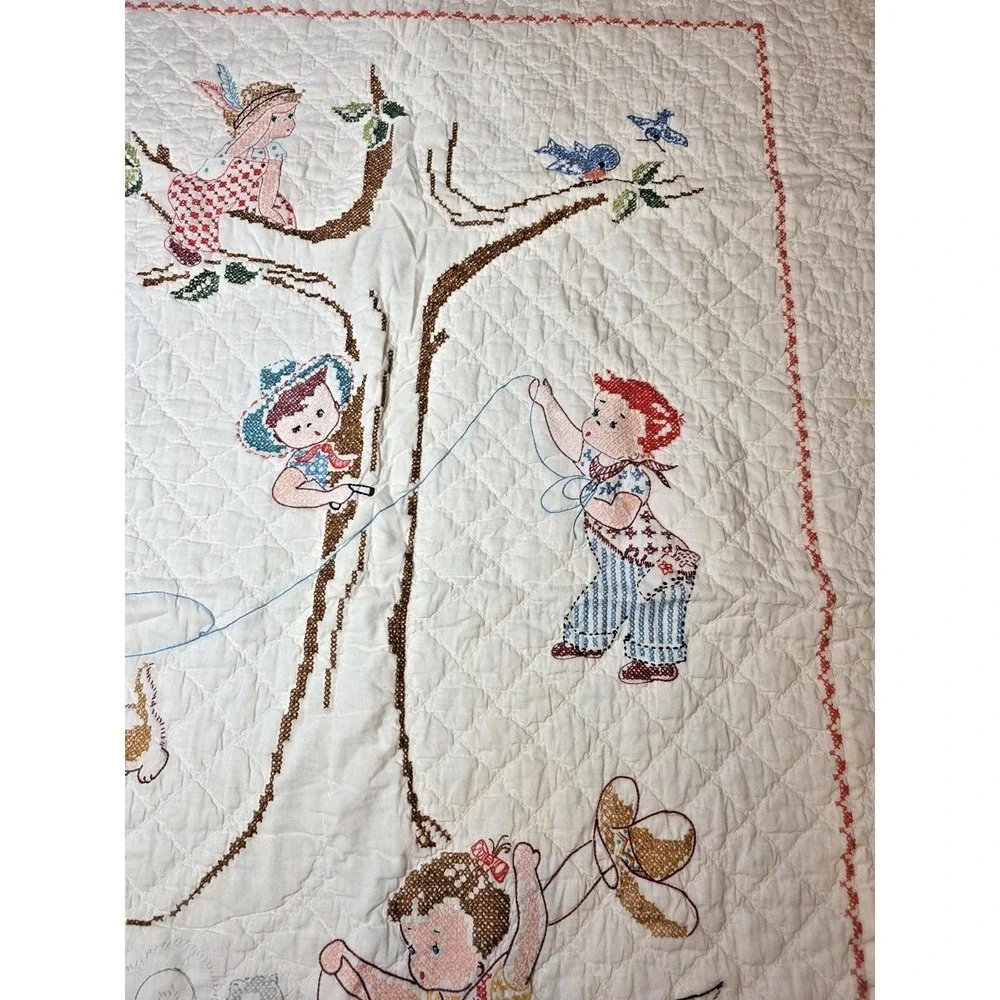 Vintage 1930s Hand Quilted Crib Blanket‎ Nursery Wall Decor Quilt Story Children